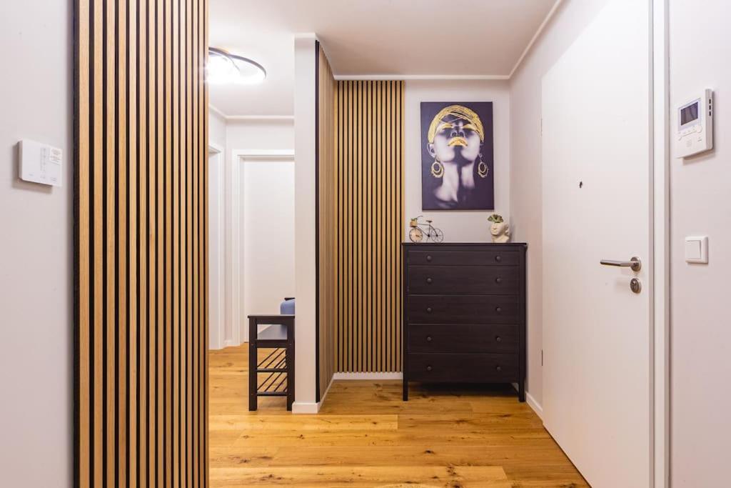 Apartment A&v Wunderschoene Penthouse Moers