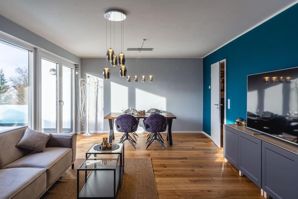 A&v Wunderschoene Penthouse Apartment Moers